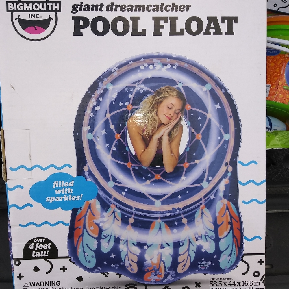 Dreamcatcher pool float